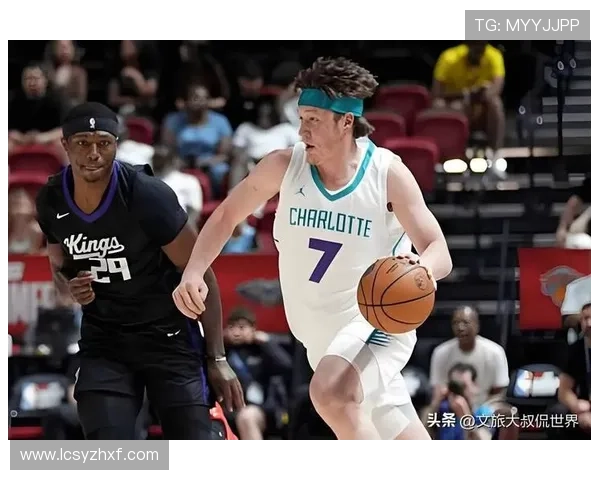 克尼佩尔称赞三球小桥无私打球共同合作让比赛更加轻松愉快